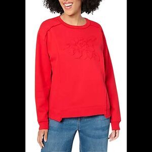 Studio Park x Amy Stran Women's Embossed Step Hem Sweatshirt Red - Regular